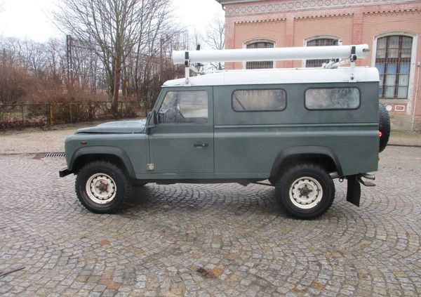 Land Rover Defender cena 69900 przebieg: 230000, rok produkcji 2010 z Żnin małe 154